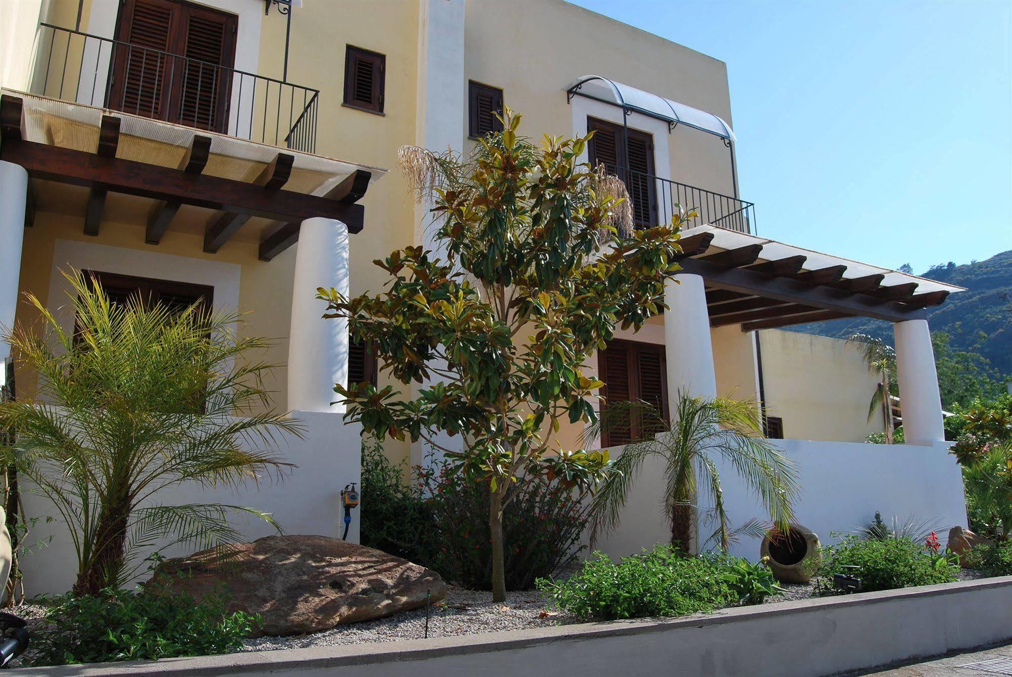 Villa Saraceno Lipari  Eksteriør billede
