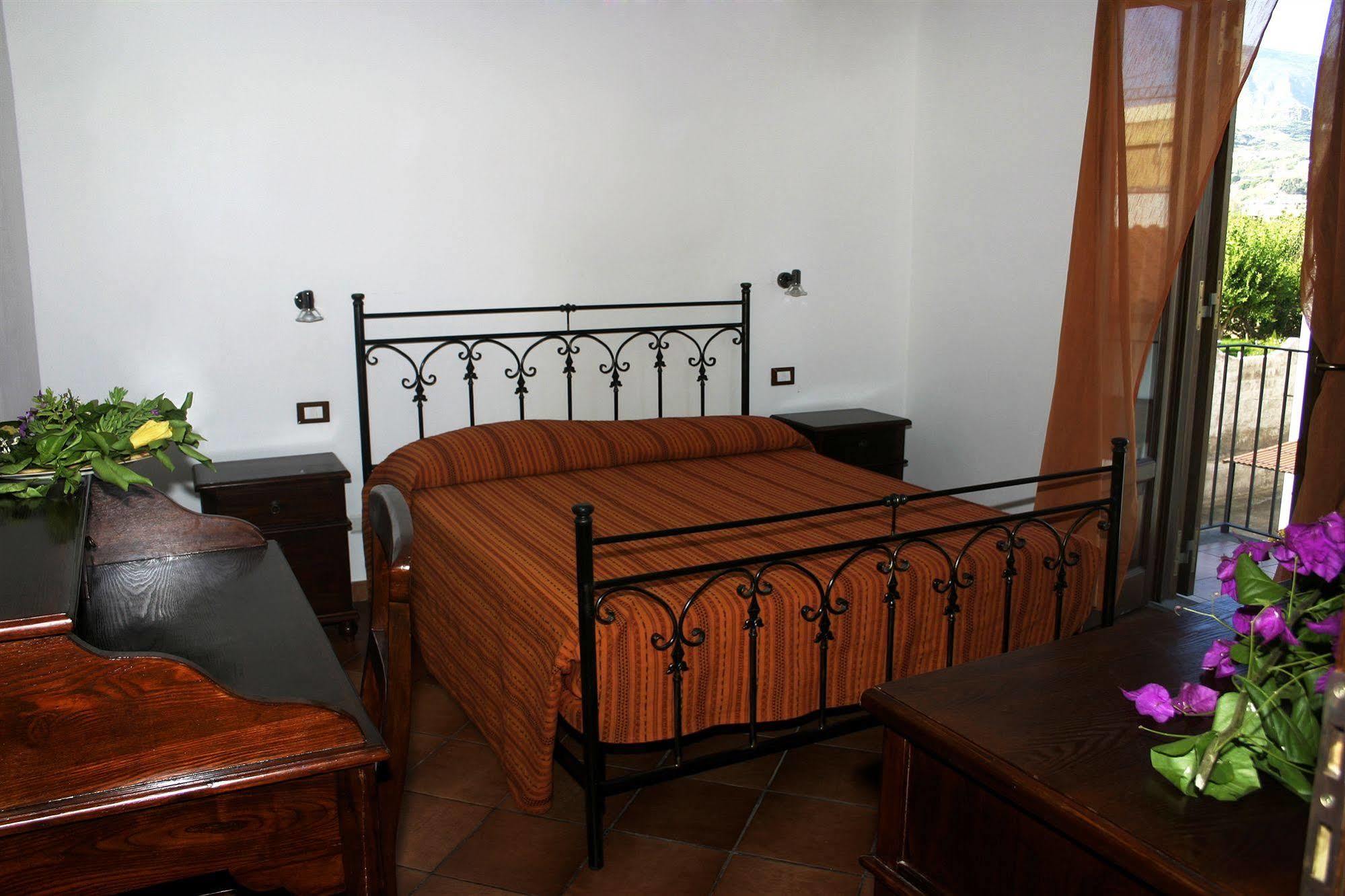 Villa Saraceno Lipari  Eksteriør billede